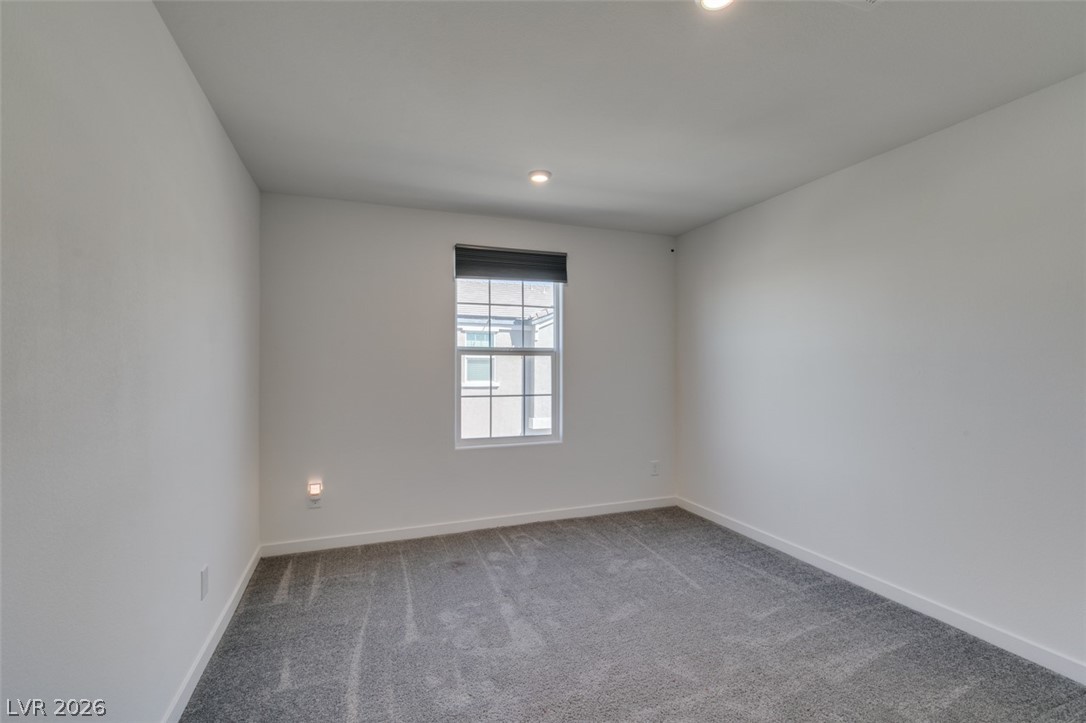 451 Filaree Place Property Photo 36
