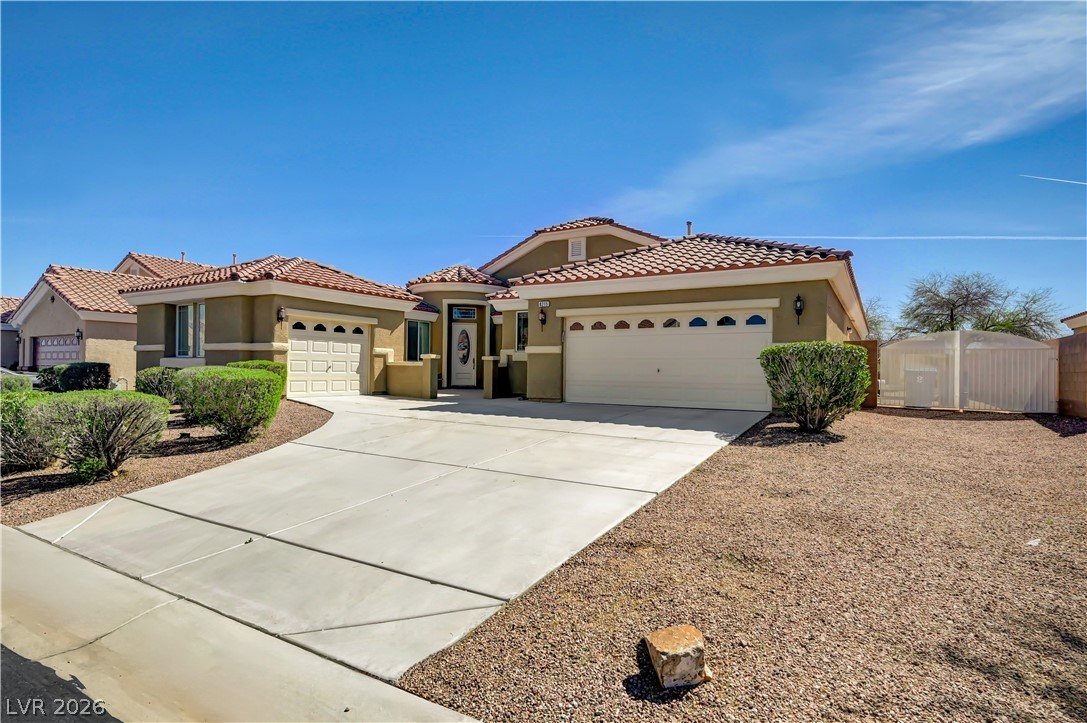 8215 Southern Comfort Avenue Property Photo 4