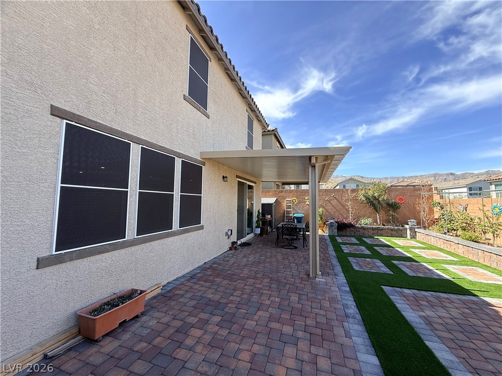 10854 Gentle Crest Avenue Property Photo 6