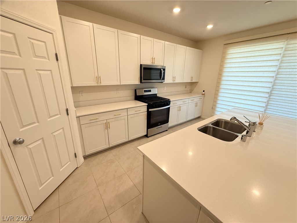 10854 Gentle Crest Avenue Property Photo 25