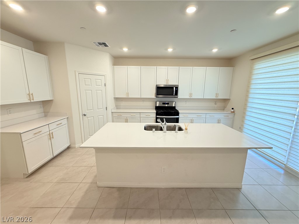 10854 Gentle Crest Avenue Property Photo 26