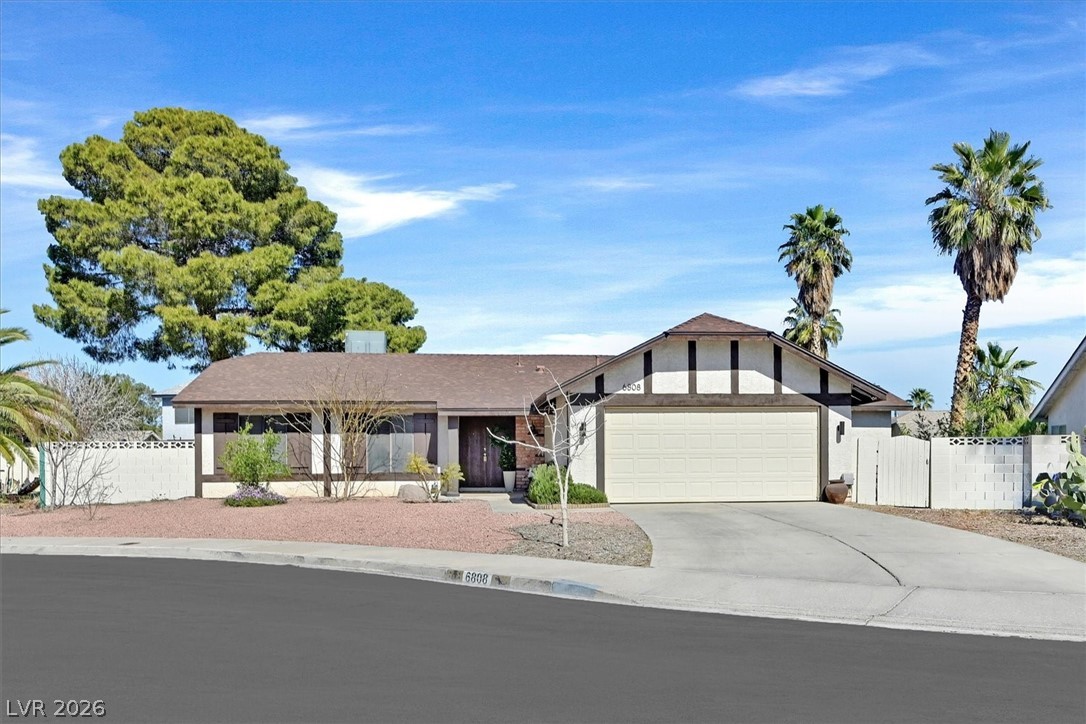 6808 Selkirk Circle Property Photo 1
