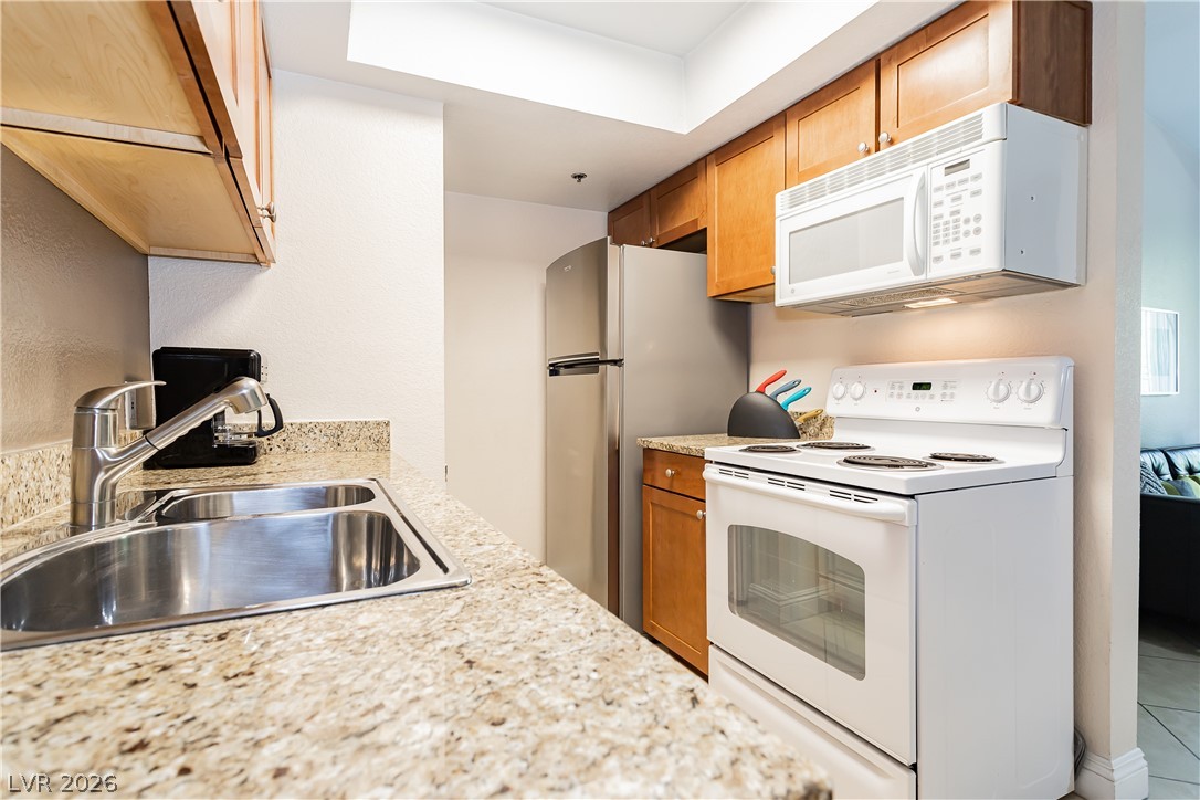 4200 South Valley View Boulevard 3091 Property Photo 14
