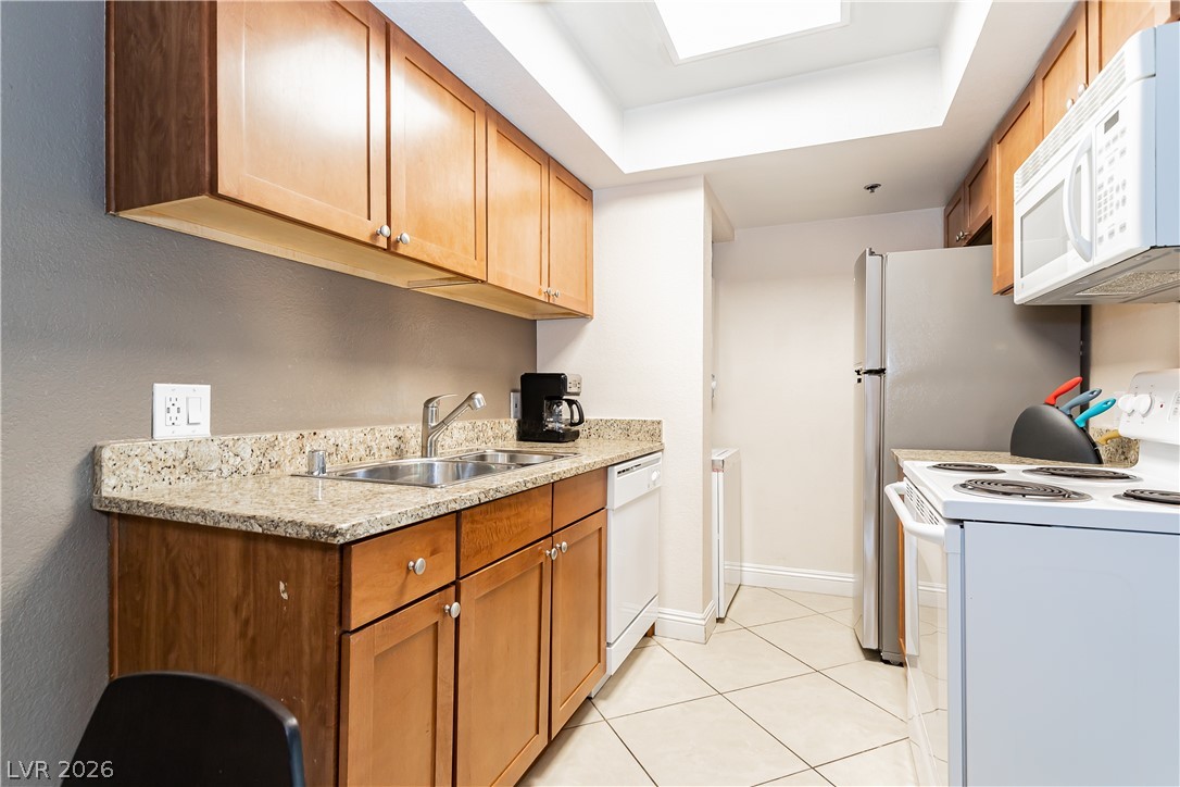 4200 South Valley View Boulevard 3091 Property Photo 16