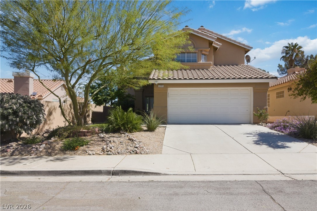 244 Camelback Ridge Avenue Property Photo 1