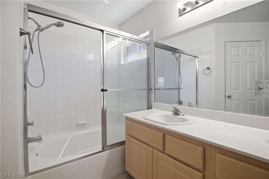 244 Camelback Ridge Avenue Property Photo 15