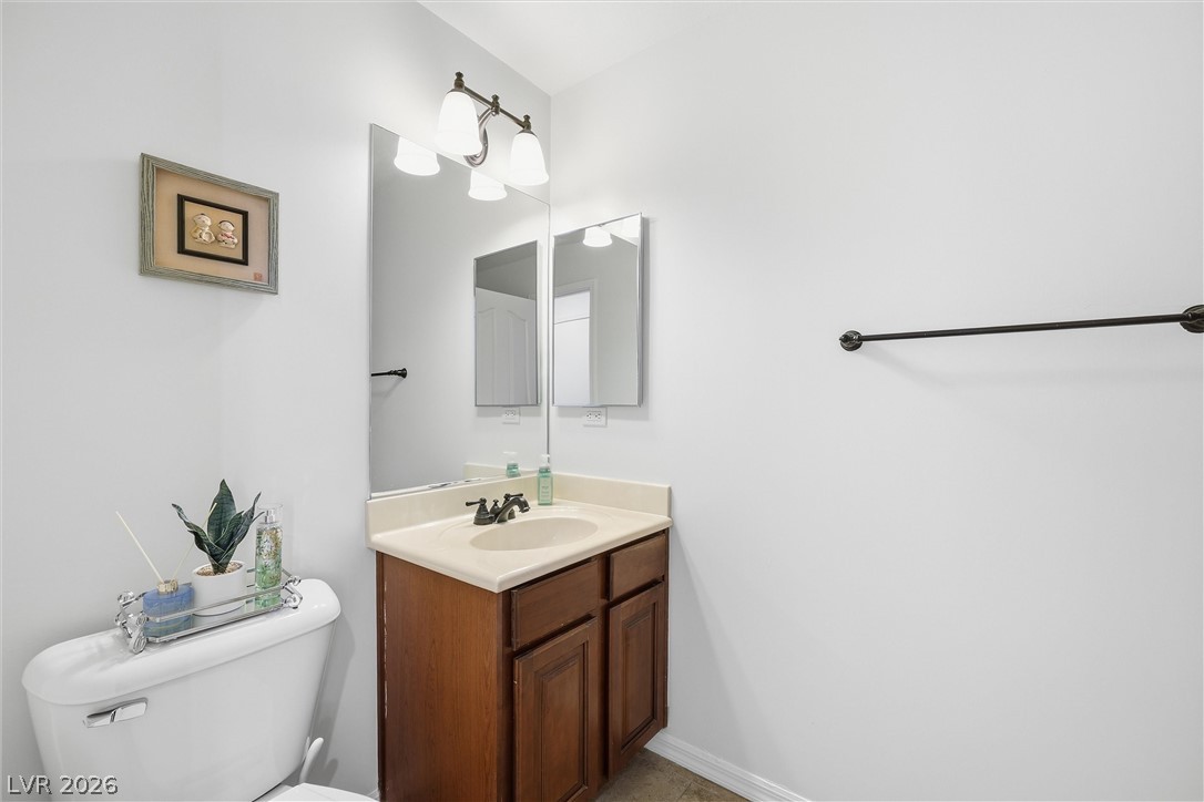 1073 Oak Fair Street Property Photo 38