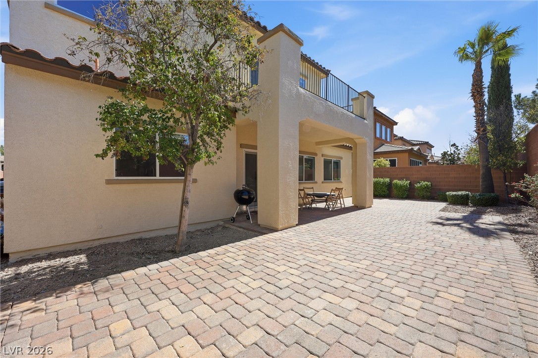 1073 Oak Fair Street Property Photo 44