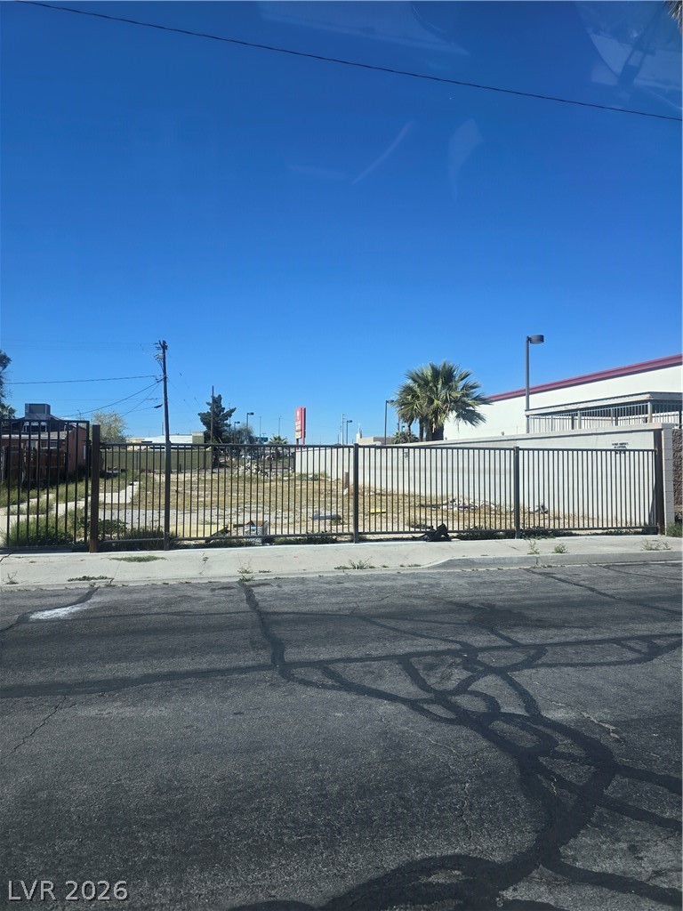 1903 Roosevelt Street Property Photo 1