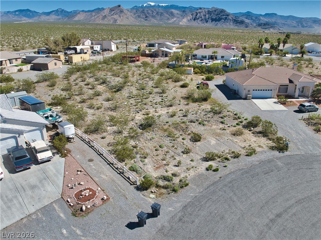 3880 Peschutes Street Property Photo 5