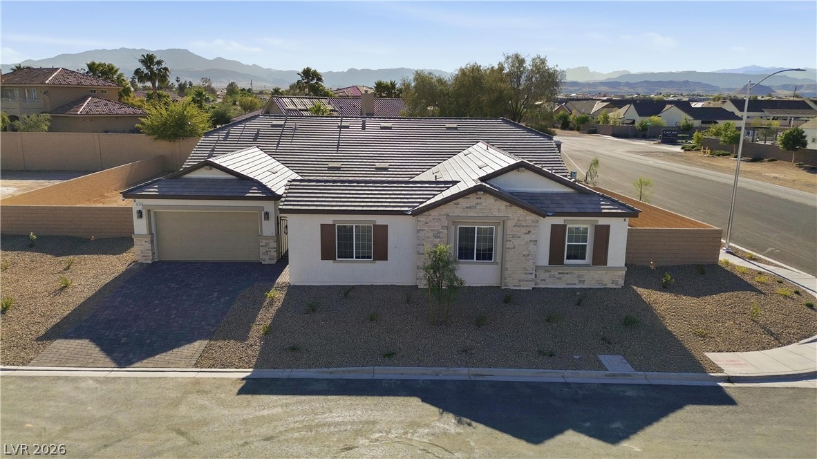 7615 West Pebble Road Property Photo 1
