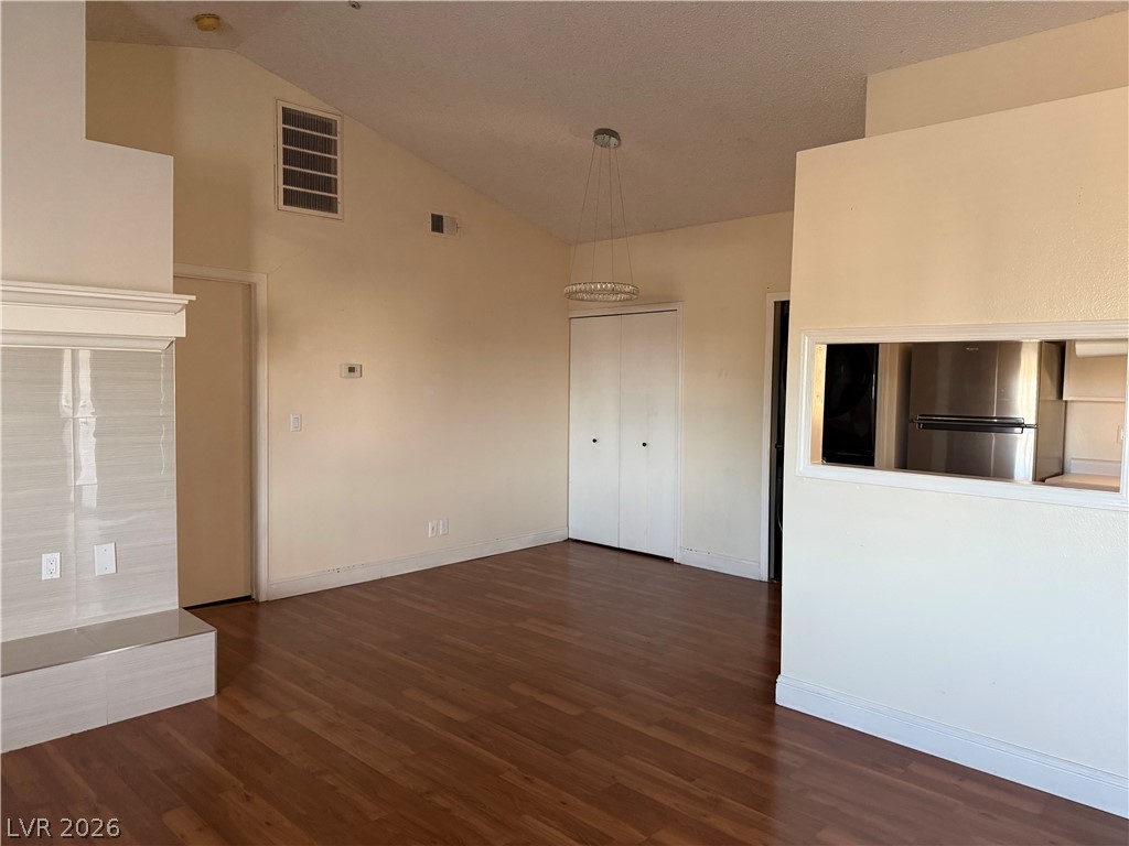 5801 Medallion Drive 202 Property Photo 3