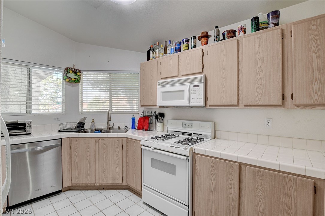 7811 Oakpoint Lane 116 Property Photo 13