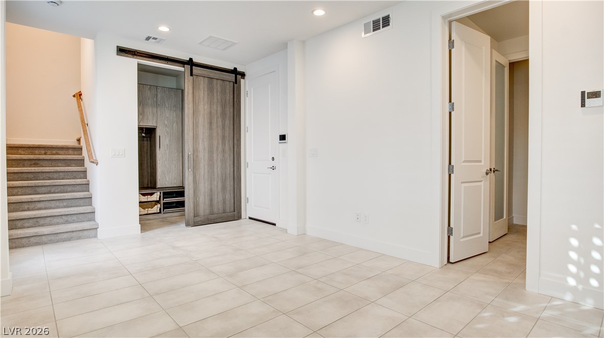 642 Grey Saker Street Property Photo 6