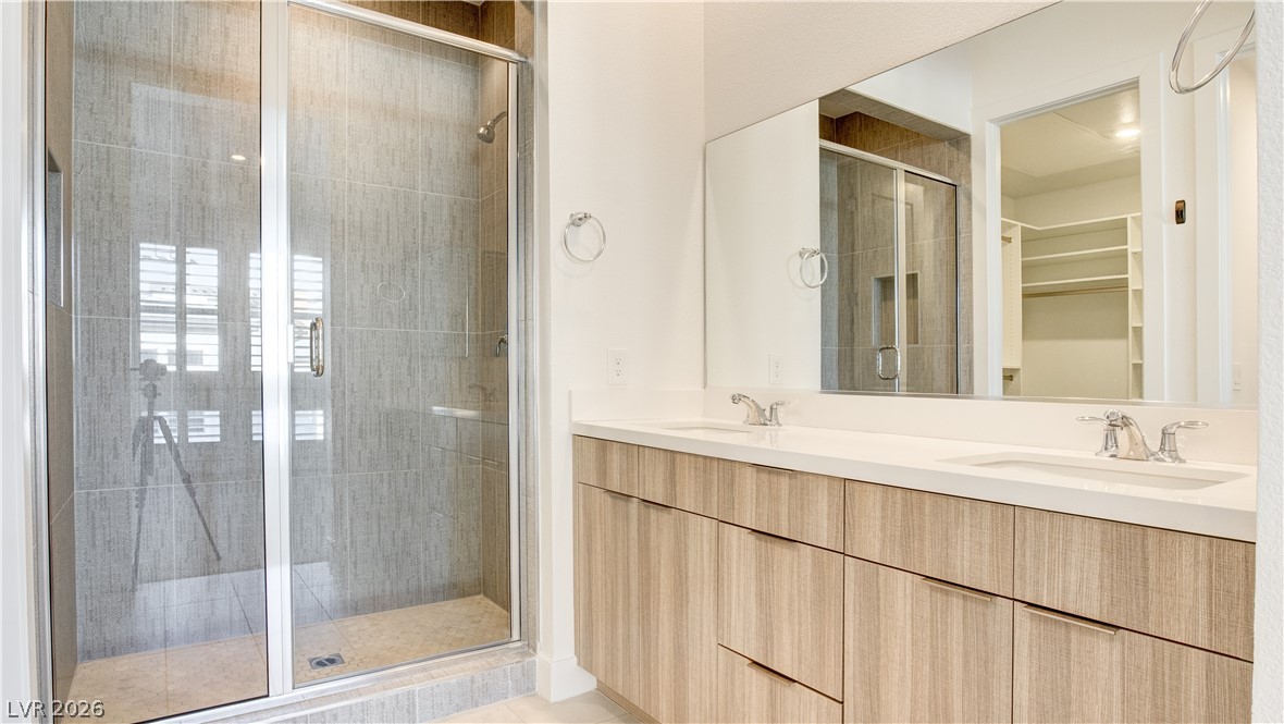 642 Grey Saker Street Property Photo 25