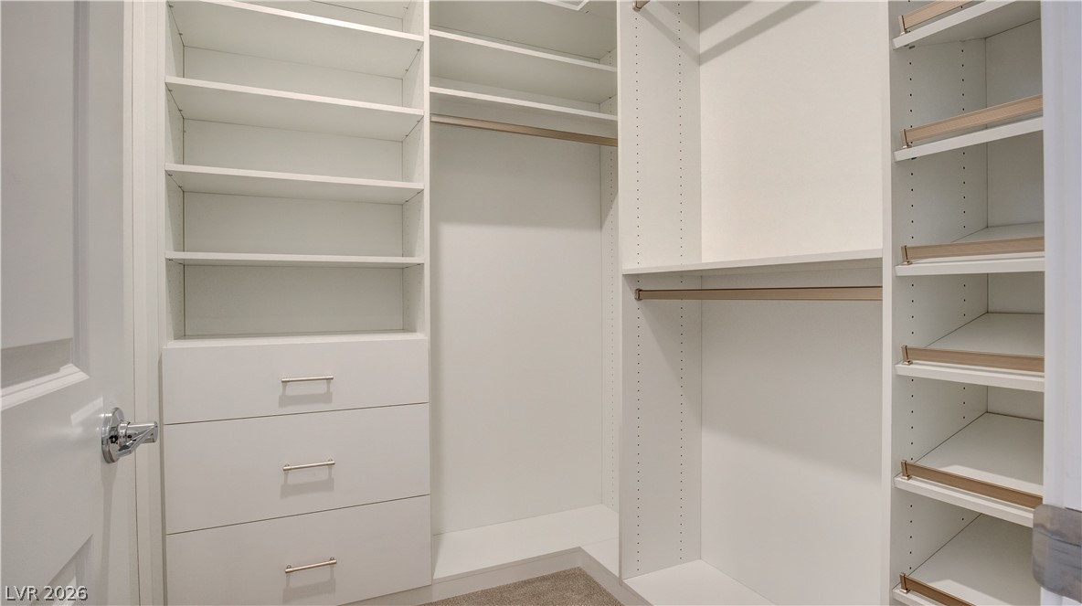 642 Grey Saker Street Property Photo 27