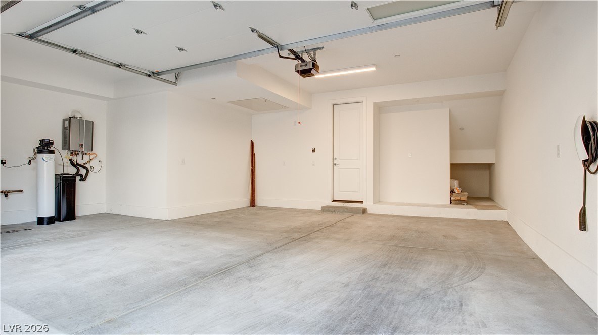 642 Grey Saker Street Property Photo 36
