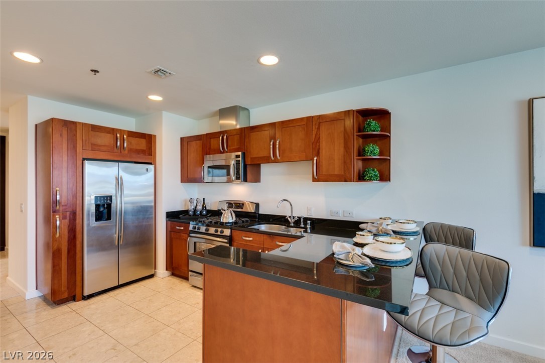 4525 Dean Martin Drive 904 Property Photo 16