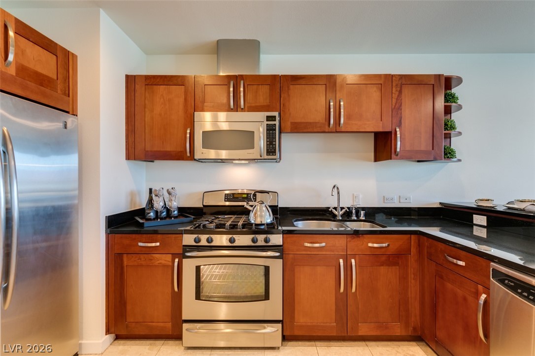 4525 Dean Martin Drive 904 Property Photo 17