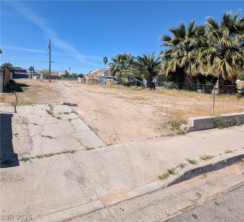 1927 Harvard Street Property Photo 1
