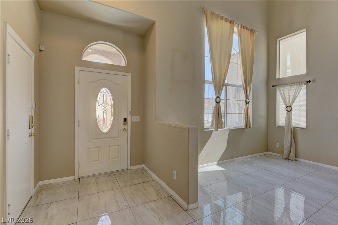 2619 Paradise Isle Avenue Property Photo 4