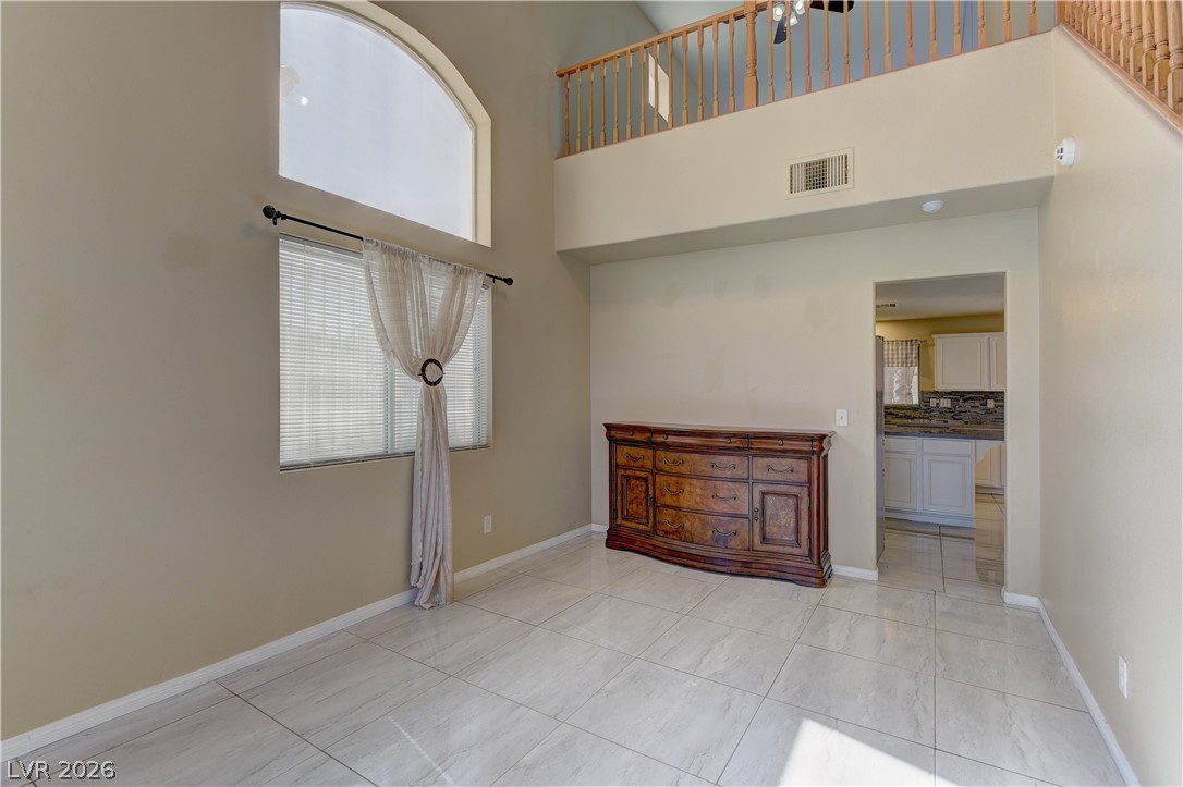 2619 Paradise Isle Avenue Property Photo 8