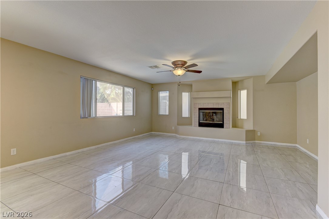 2619 Paradise Isle Avenue Property Photo 15