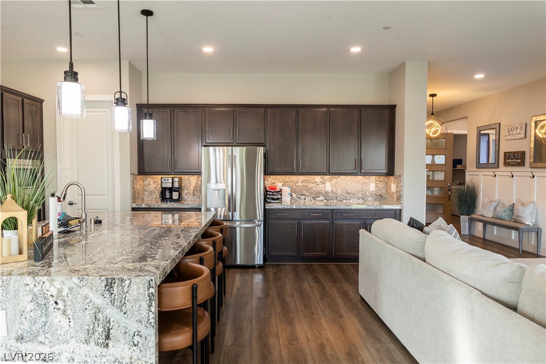 7433 Deschutes Circle Property Photo 16