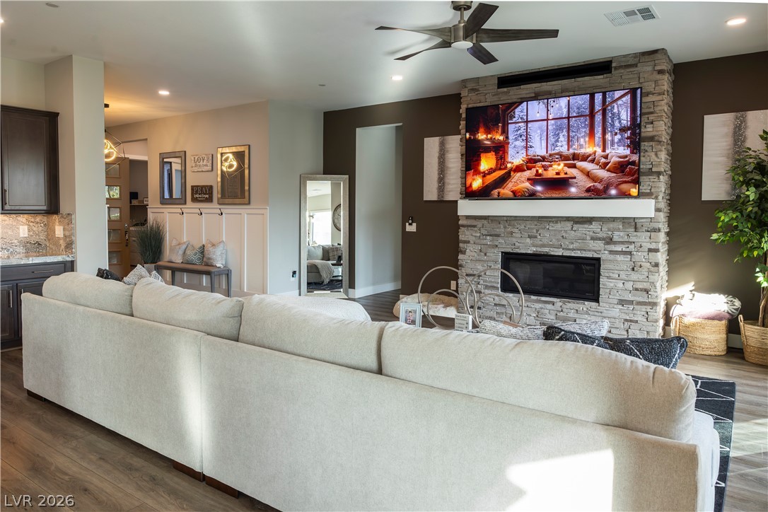 7433 Deschutes Circle Property Photo 17