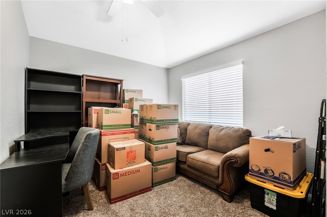 547 British Court Property Photo 23