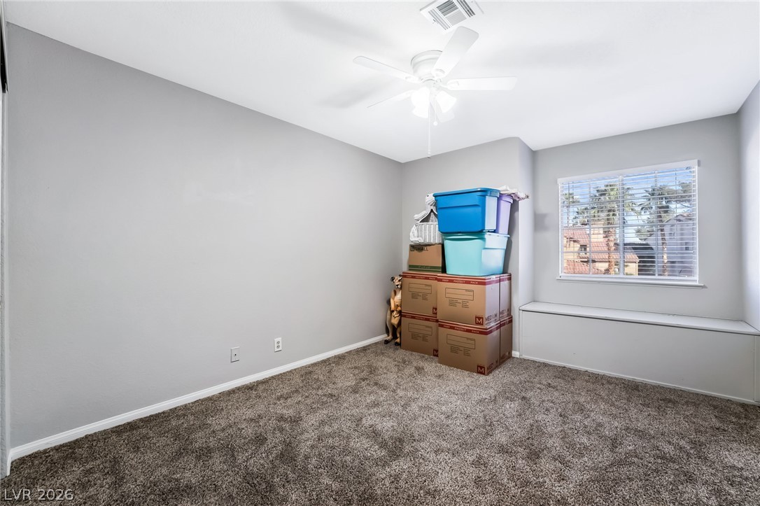 547 British Court Property Photo 27
