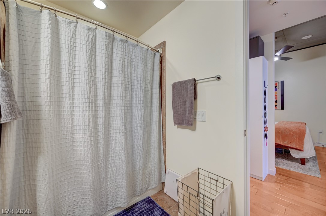 353 East Bonneville Avenue 569 Property Photo 14