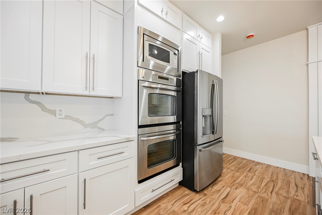 7464 Forestdale Court Property Photo 14