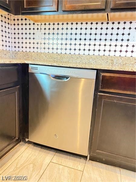 9562 Volk Avenue Property Photo 8