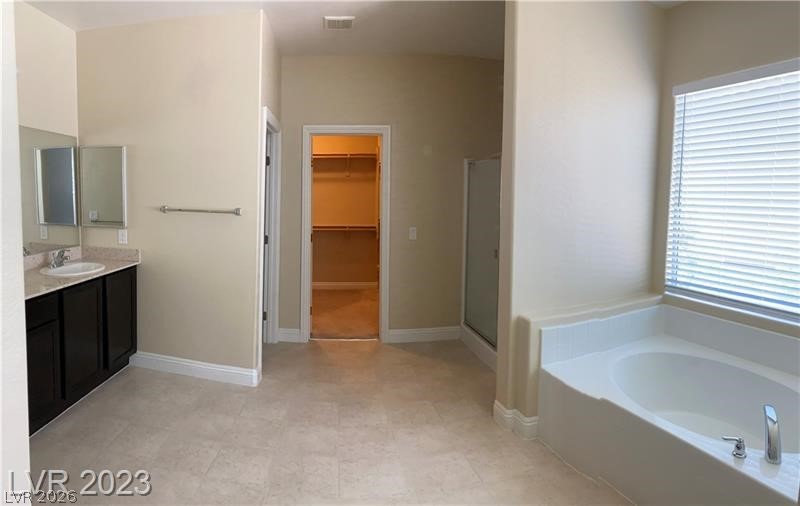 9562 Volk Avenue Property Photo 18