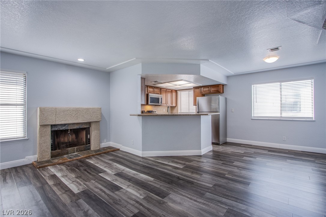2205 Sun Avenue D Property Photo 6