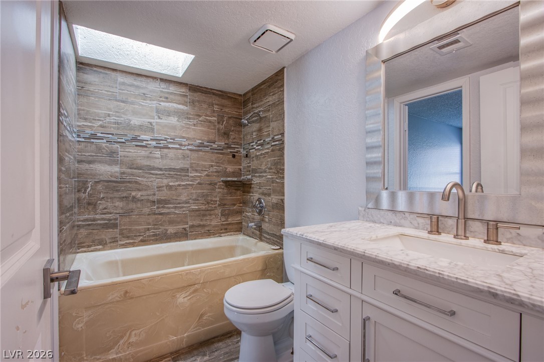 2205 Sun Avenue D Property Photo 12