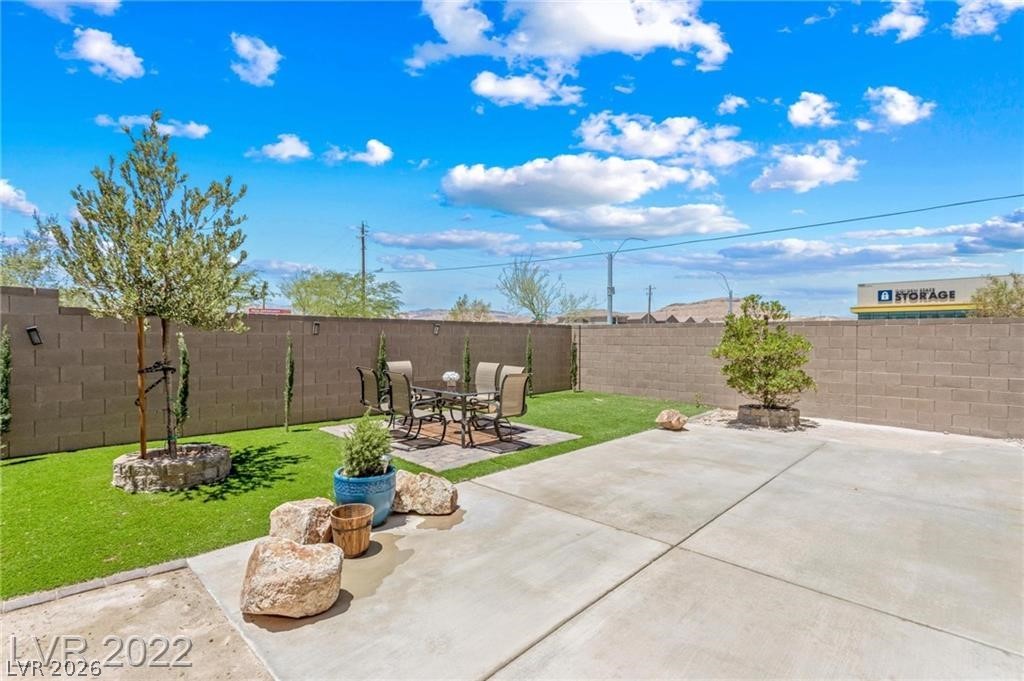 9161 Rolling Sky Drive Property Photo 35