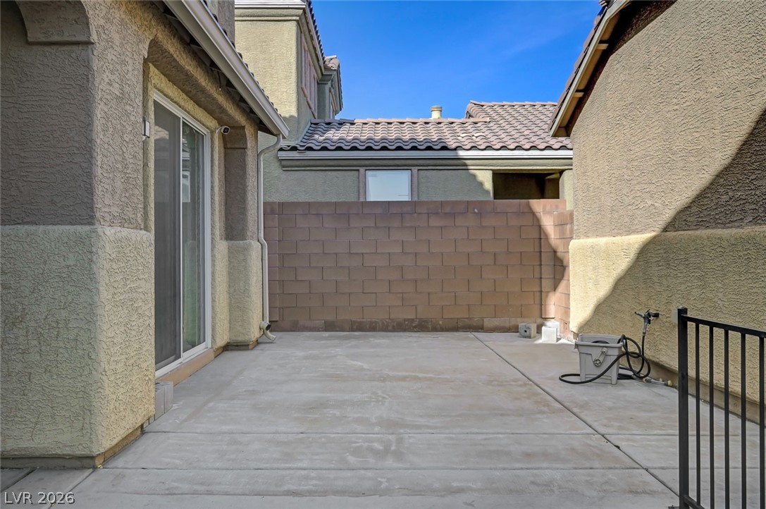 8803 Salvestrin Point Avenue Property Photo 6