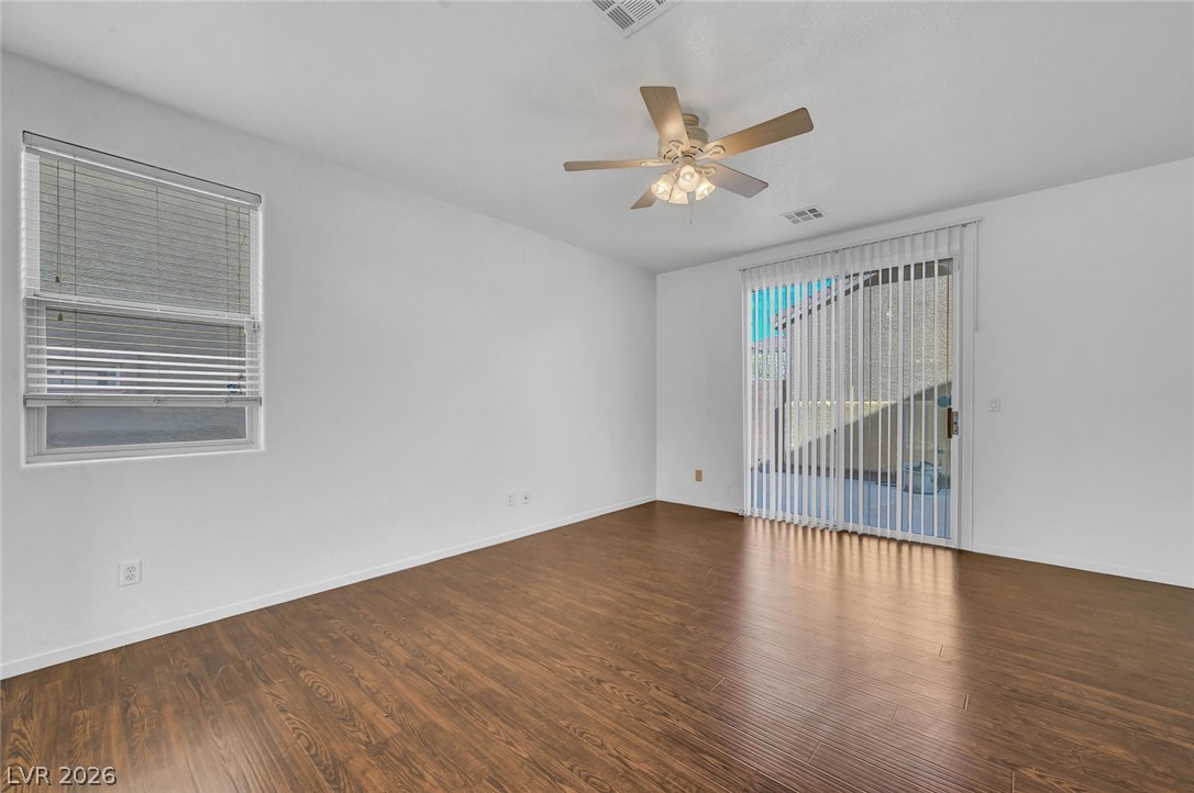 8803 Salvestrin Point Avenue Property Photo 15