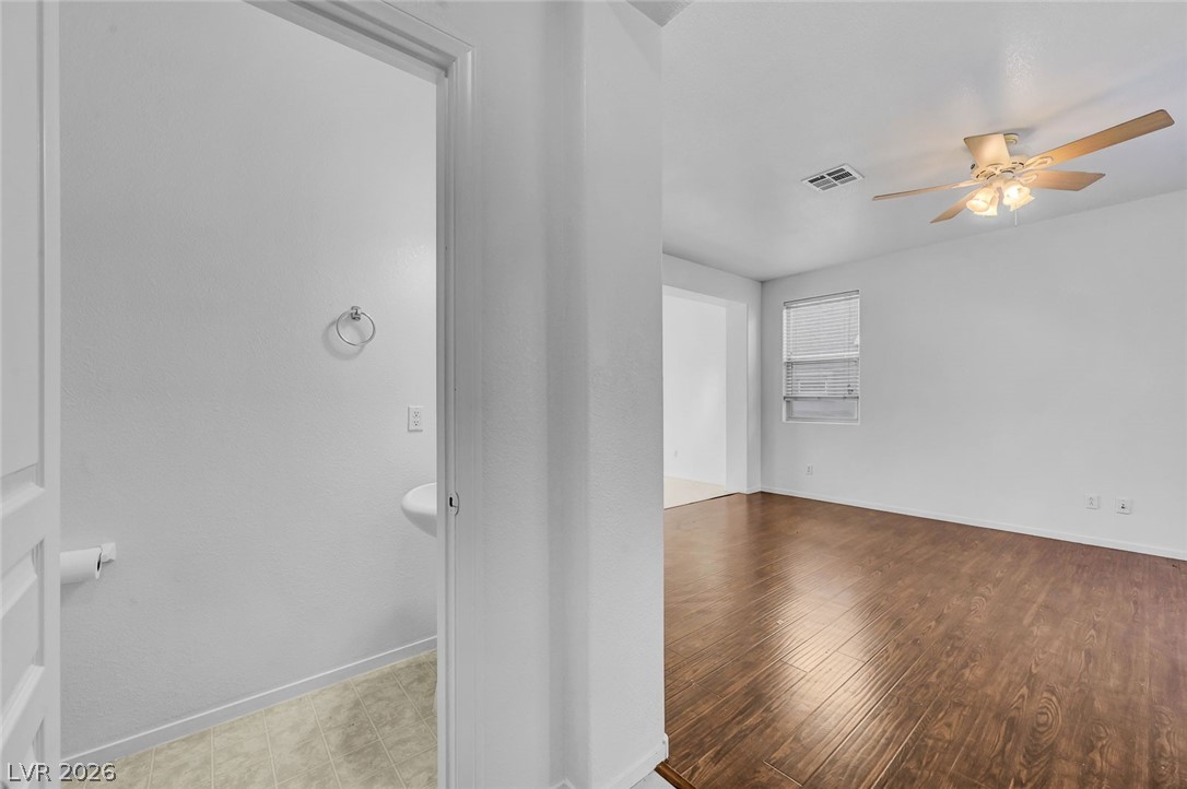 8803 Salvestrin Point Avenue Property Photo 16