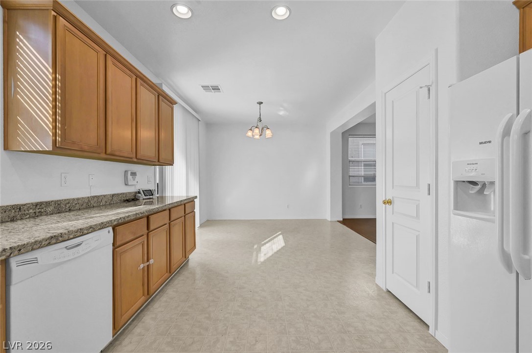 8803 Salvestrin Point Avenue Property Photo 24