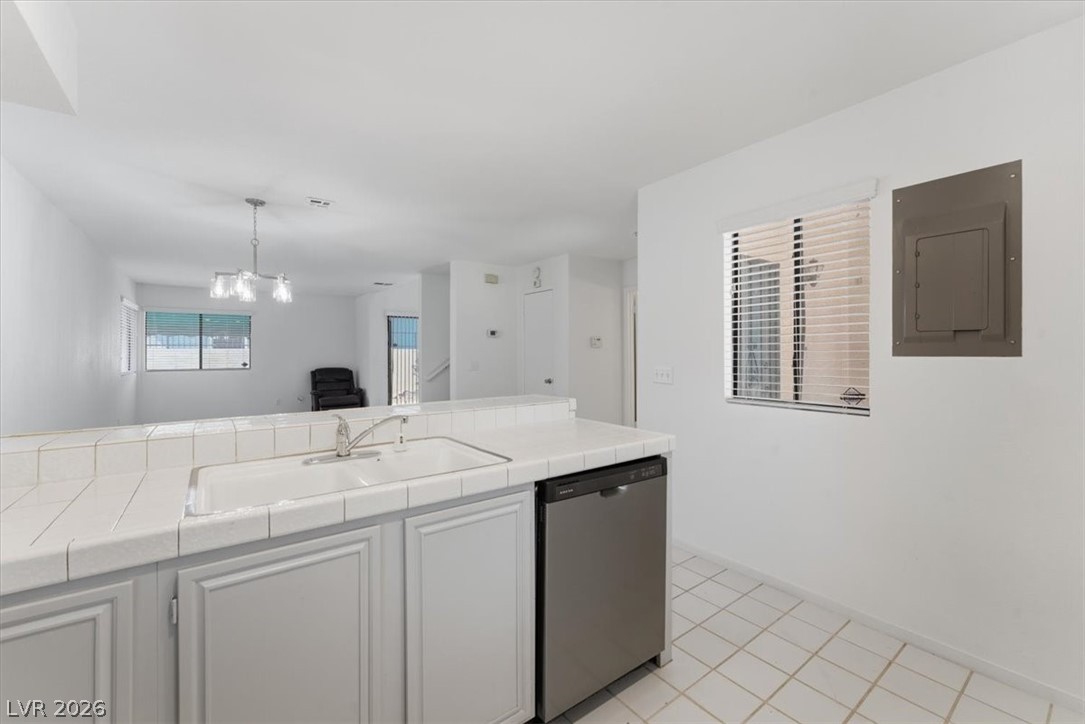 2220 Pine Breeze Lane 102 Property Photo 15