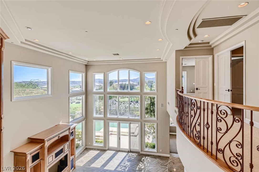 22 Bloomfield Hills Drive Property Photo 8