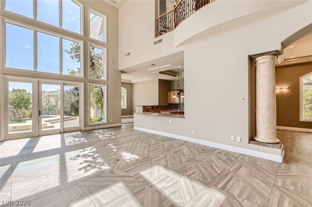 22 Bloomfield Hills Drive Property Photo 11