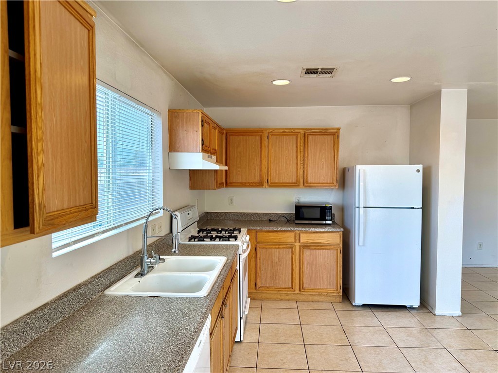 5698 Doubleday Street Property Photo 23