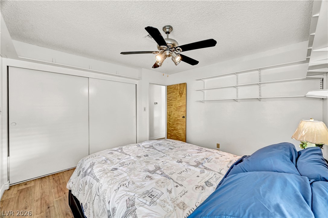 5881 South Sandhill Road Property Photo 30