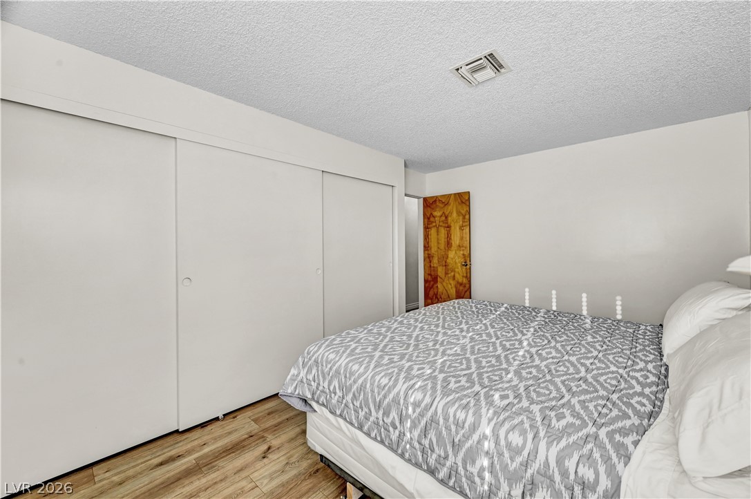 5881 South Sandhill Road Property Photo 35