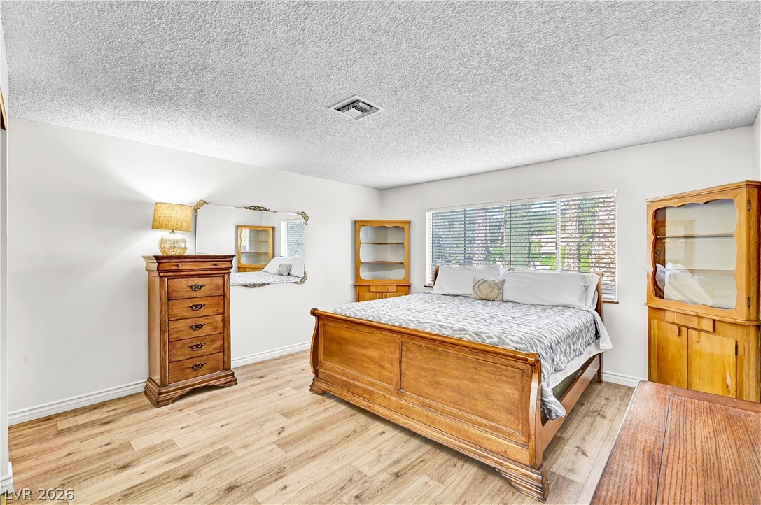 5881 South Sandhill Road Property Photo 38