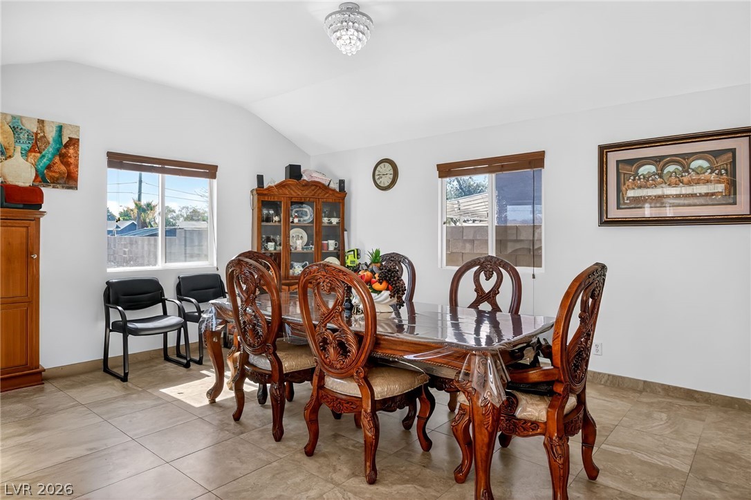 5681 Coaldale Place Property Photo 4